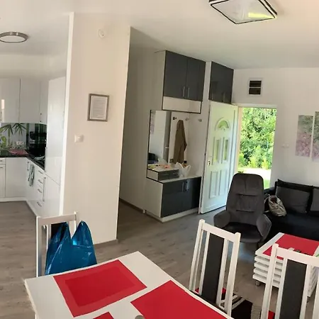 House Carlo Ponty Apartment Tass Exterior photo